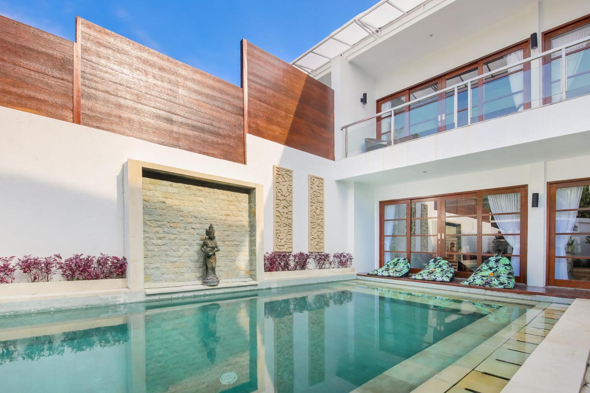 Lilja * Seminyak (Bali)